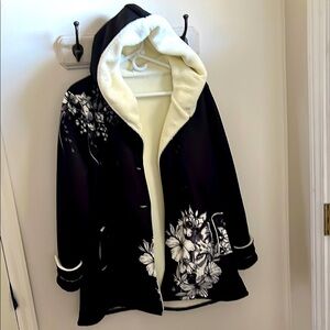 Floral Black and White Women's Wolf Coat